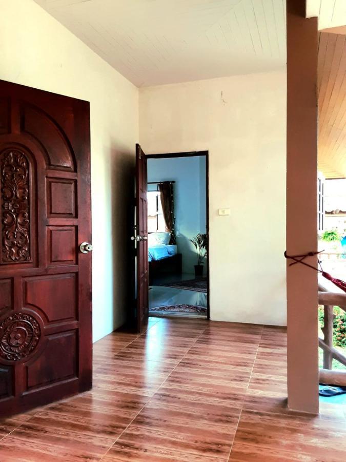 Central Essence Haad Chao Phao Екстериор снимка